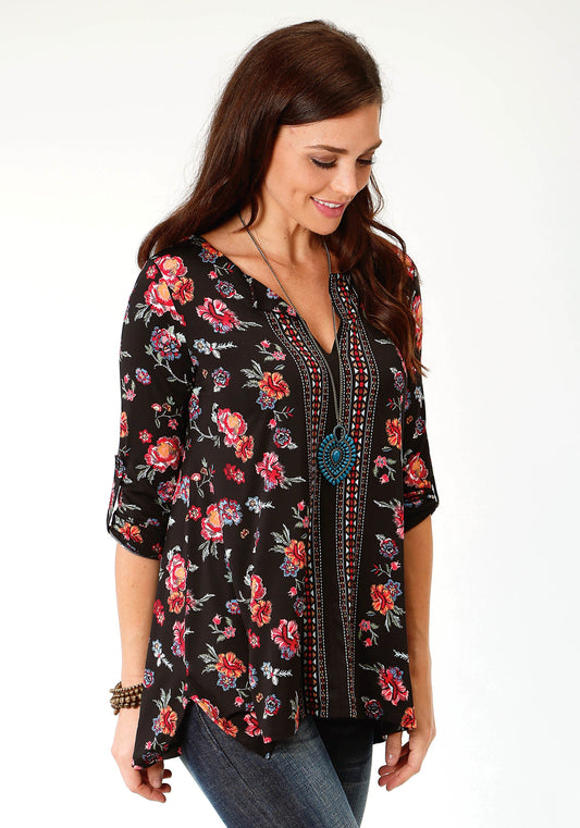 Womens Black Ground Floral Print Long Sleeve Knit Top
