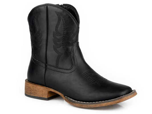 Womens Black Smooth Faux Leather Square Toe